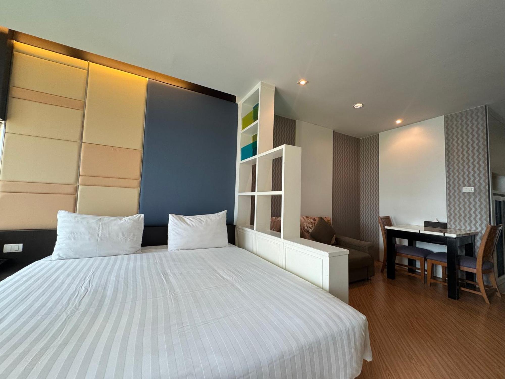 The Sunreno Hotel Sha Bangkok Exterior foto